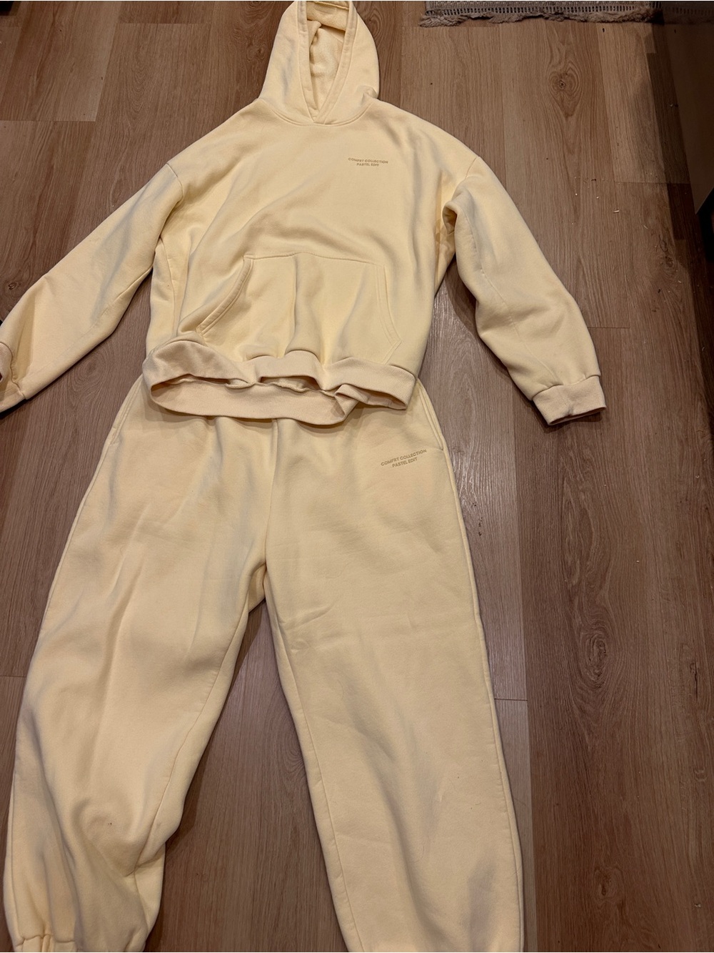 Comfrt Butter Yellow Sweatsuit
